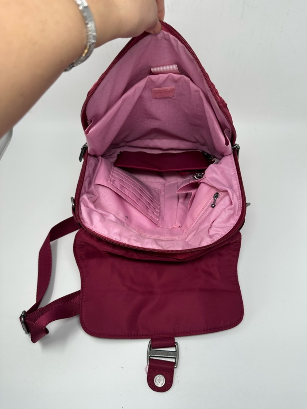 Baggallini Enchant Espresso Quilted Backpack - Picture 13 of 14